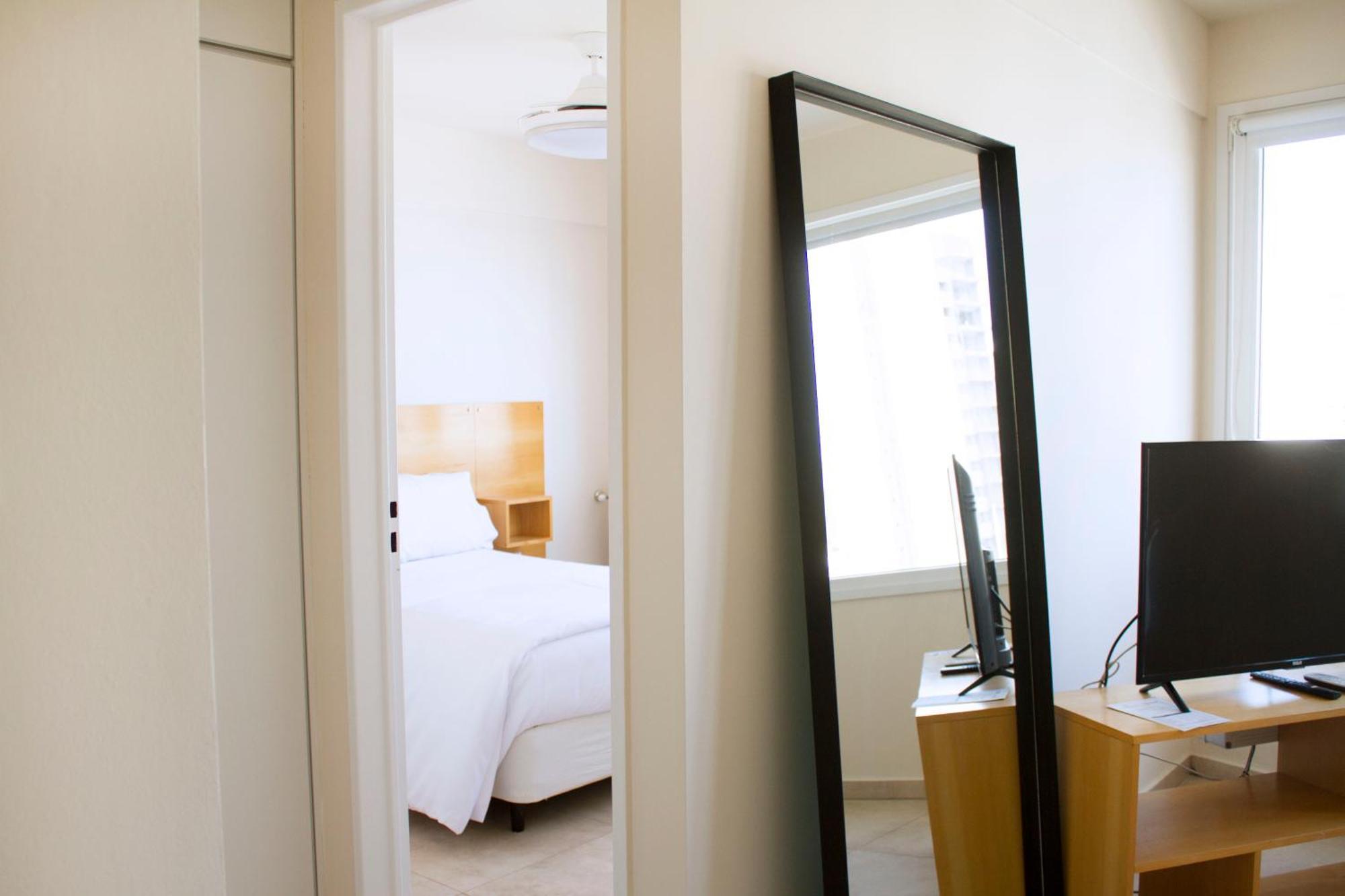 Corrientes Premium Con Desayuno Apartment Bahia Blanca Bagian luar foto