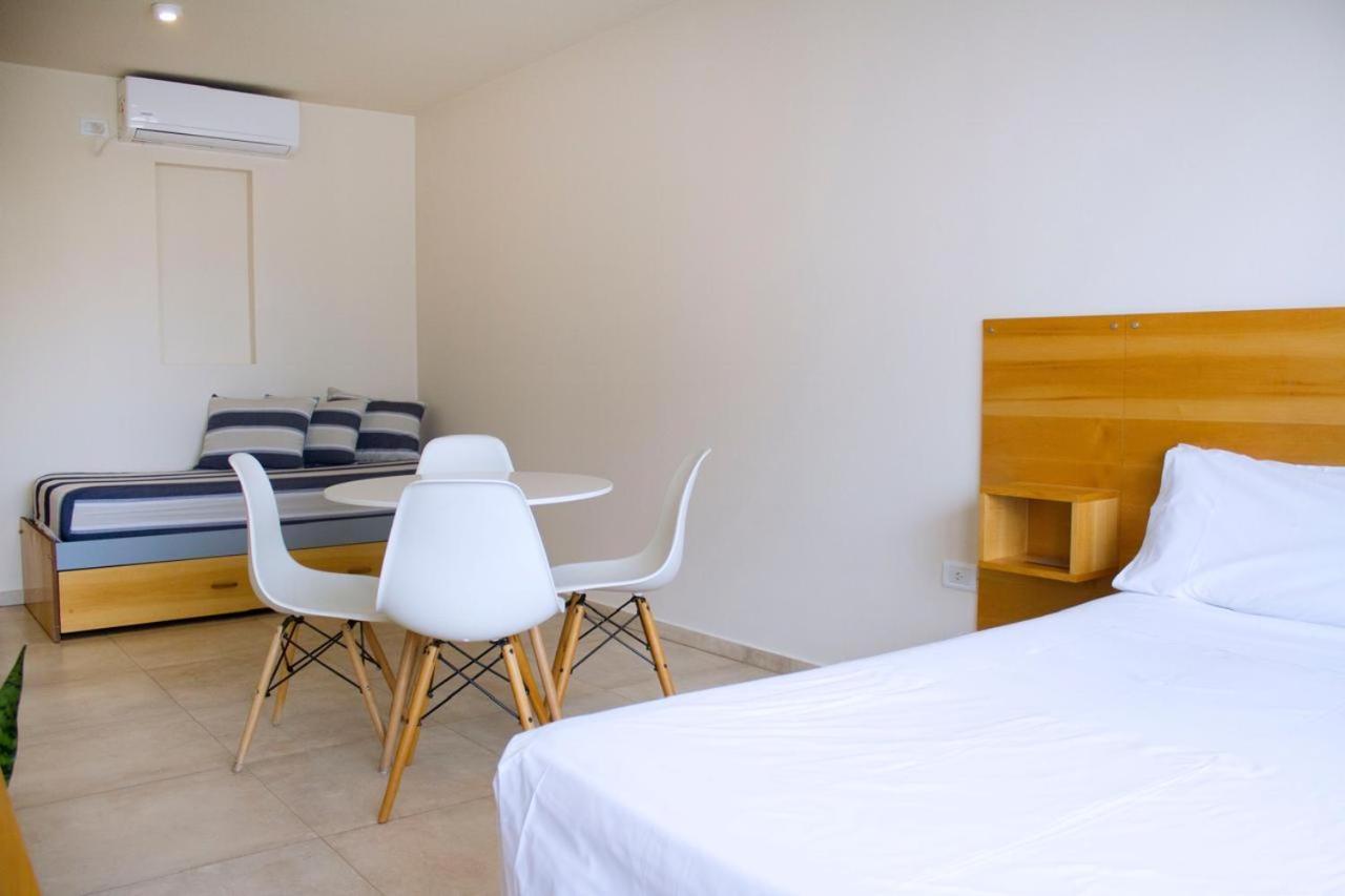 Corrientes Premium Con Desayuno Apartment Bahia Blanca Bagian luar foto