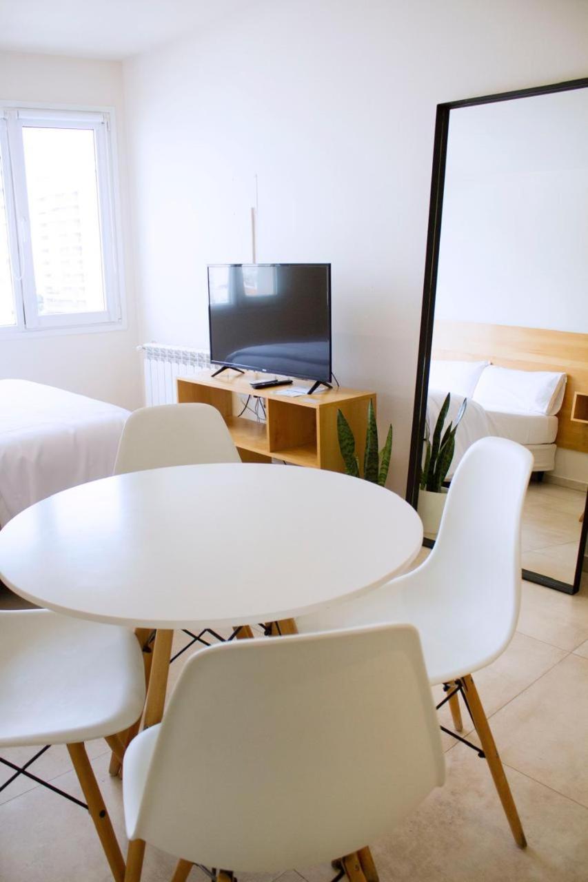 Corrientes Premium Con Desayuno Apartment Bahia Blanca Bagian luar foto