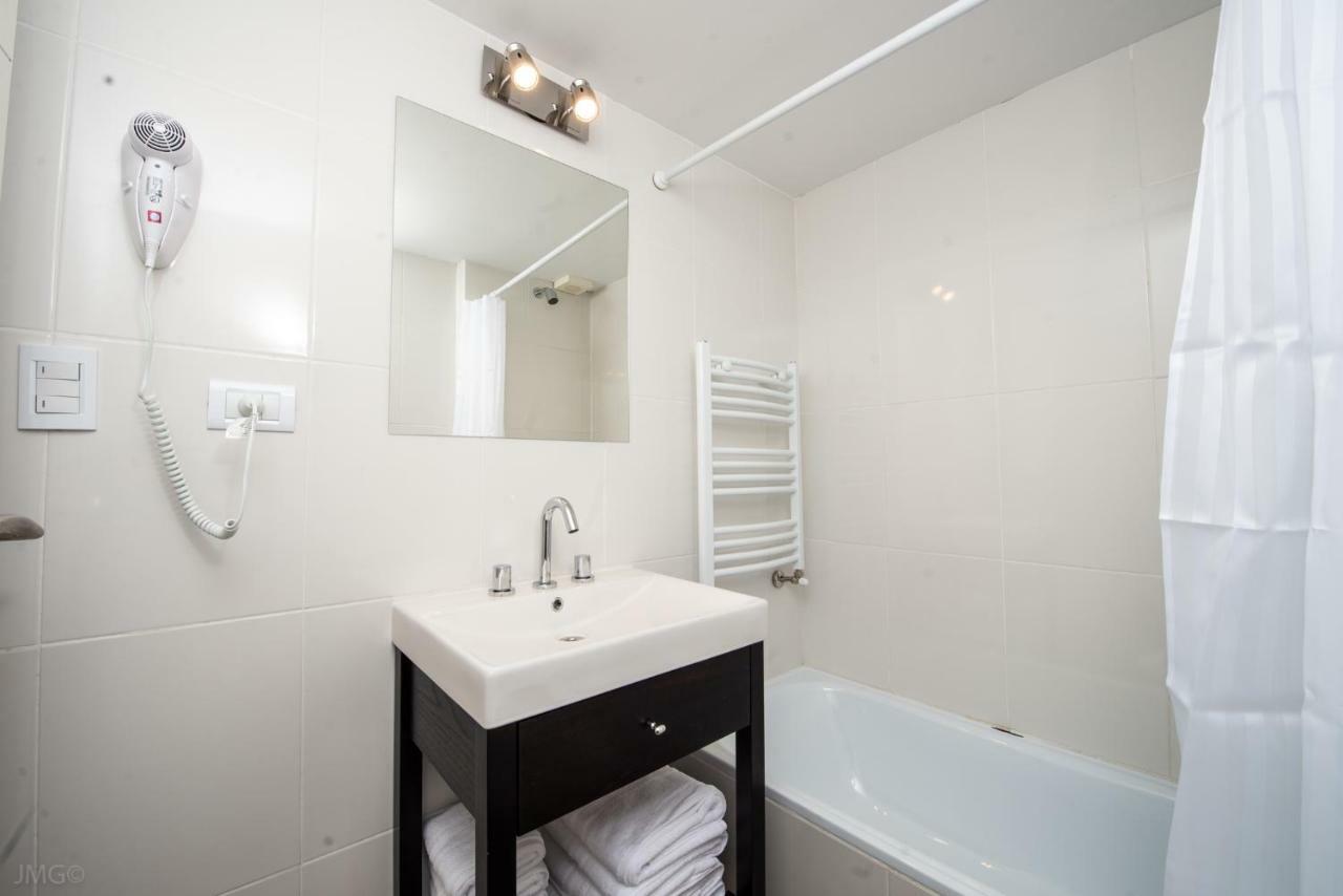 Corrientes Premium Con Desayuno Apartment Bahia Blanca Bagian luar foto